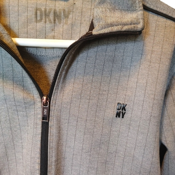 DKNY - Men's Lightweight Grey Pinstripe Zip Up Casual Jacket Coat - Picture 4 of 9